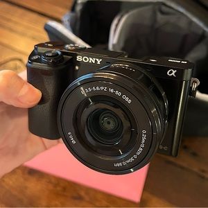Sony a6000